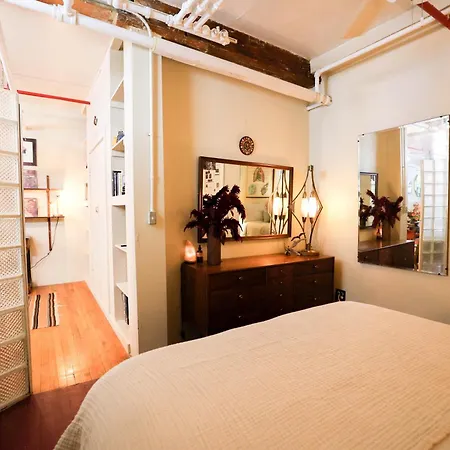 Apartment Artistic Vintage Loft In Williamsburg *