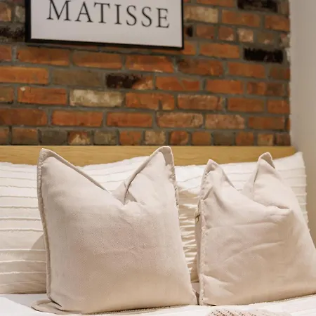 Refined & Stylish Manhattan Haven New York