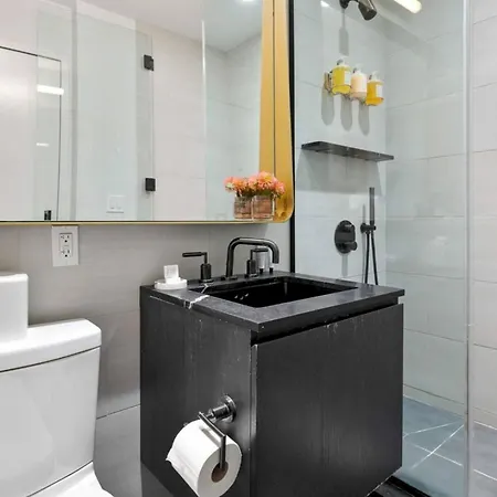 Alluring And Spacious 1 Bed 1 Bath