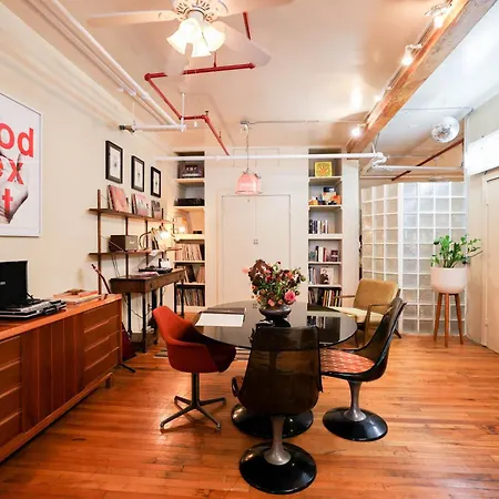 Apartment Artistic Vintage Loft In Williamsburg New York