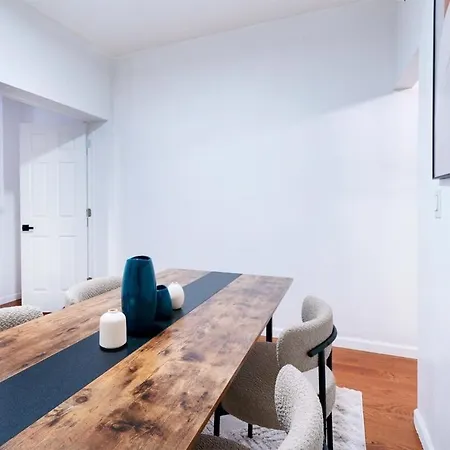 Prime Location 1br Newly Furnished Apartment