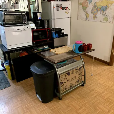 Apartment Near Seaport In Chinatown