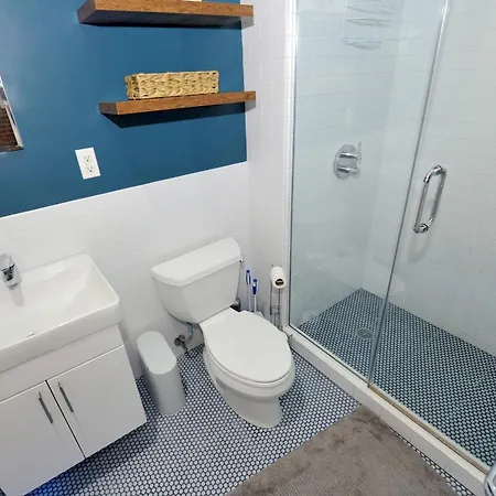 Time Square Vicinity- Luxury 2br 2ba Nyc Apartment