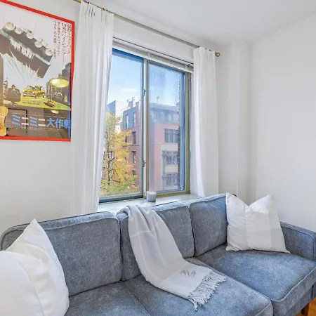 Chelsea 1br In Shared With Laundry And Rooftop Apartment *