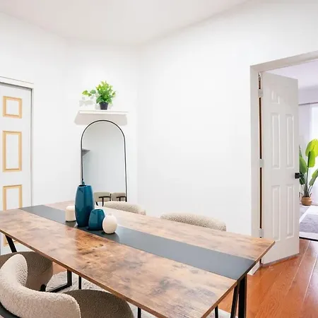 Prime Location 1br Newly Furnished Apartment *
