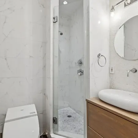Stunning Full Floor 2500 Sf 3br Loft Elevator And Wd Apartment *