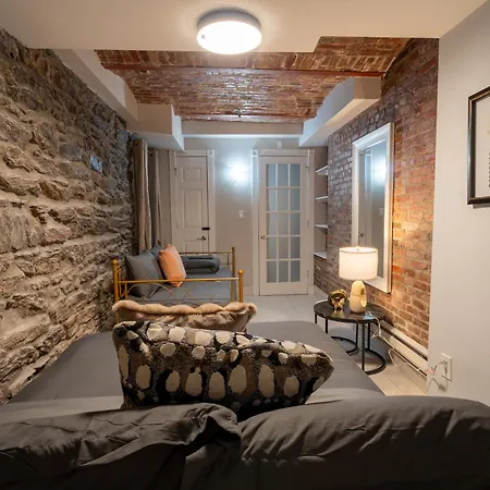 Elegant Gramercy Park Apartment New York