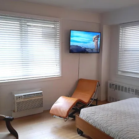 Apartment Piece Of Mind In Harlem