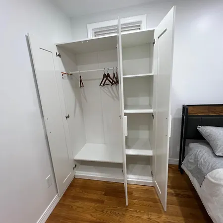 Apartment Cozy 2-person Near Jfk Airport & Shopping Area *