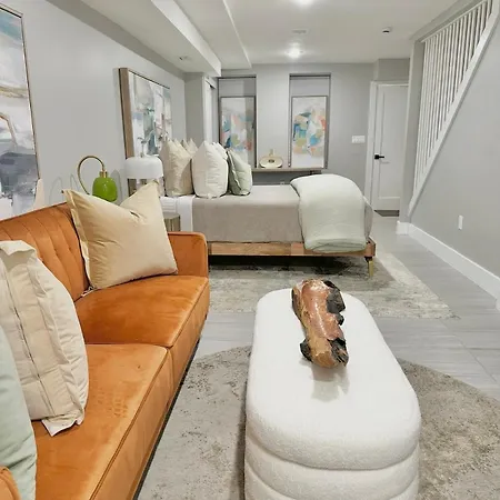 Large 4 Bedroom Nyc Apartment *