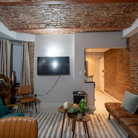 Elegant Gramercy Park Apartment *