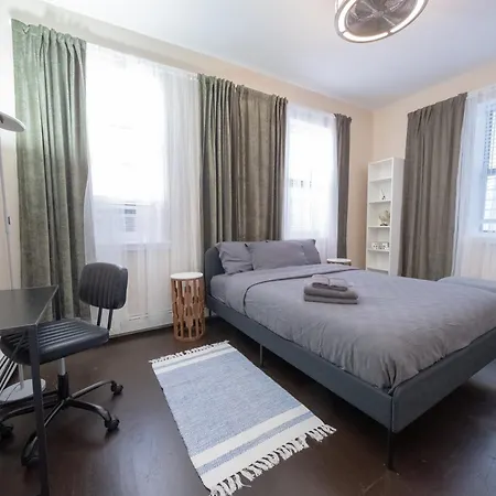 Brand New 3br 2ba Next To Park, Elevator Apartment New York