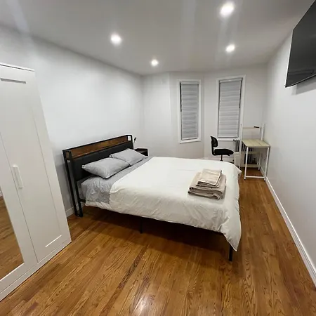 Cozy 2-person Near Jfk Airport & Shopping Area * New York