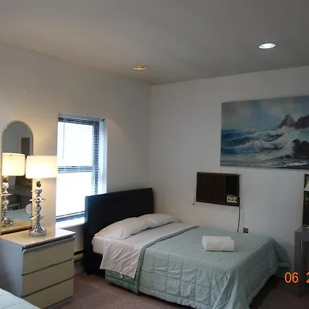 Midtown East - Two Bedroom * New York
