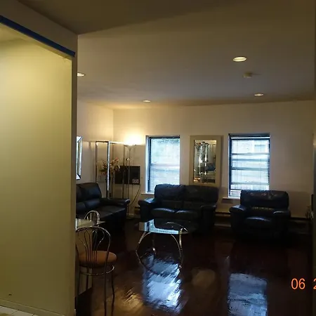 Apartment Midtown East - Two Bedroom New York