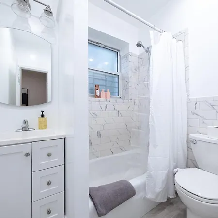 Apartment Brand New 3br 2ba Next To Park, Elevator New York