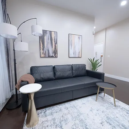 Brand New 3br 2ba Next To Park, Elevator Apartment