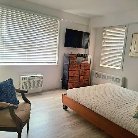 Piece Of Mind In Harlem Apartment New York