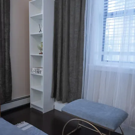 Brand New 3br 2ba Next To Park, Elevator * New York