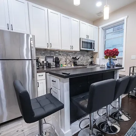 Apartment Brand New 3br 2ba Next To Park, Elevator New York