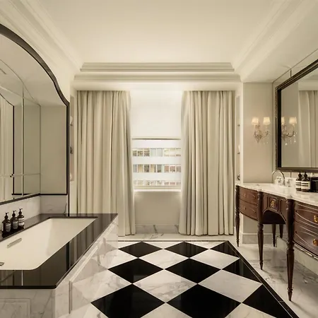 Waldorf Astoria 5*