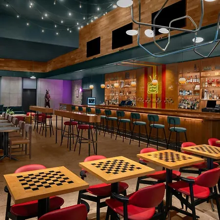 Moxy Nyc Downtown