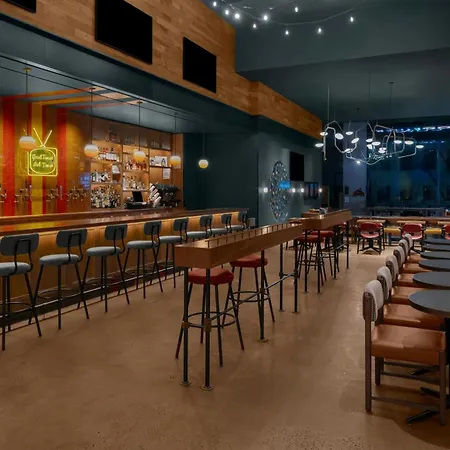 Moxy Nyc Downtown New York
