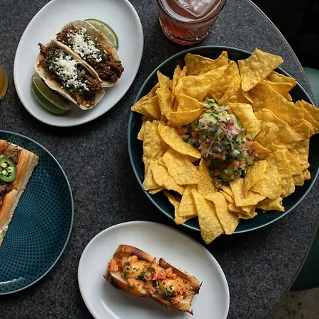 Moxy Nyc Downtown New York