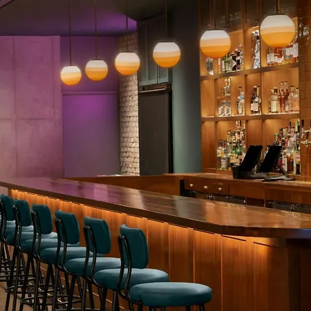 Hotel Moxy Nyc Downtown 3*