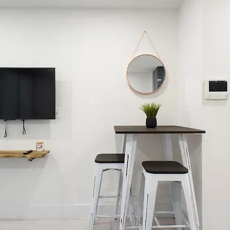 75-2c Furnished 1br W D Elev Wd Park *