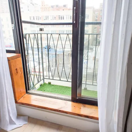 75-2d New Prime Ues W&d Balcony Elevator Apartment