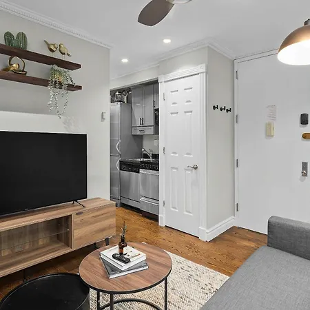 Apartment Trendy East Village Escape New York