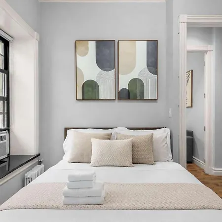 Apartment Bold Manhattan Base In Prime Nolita New York