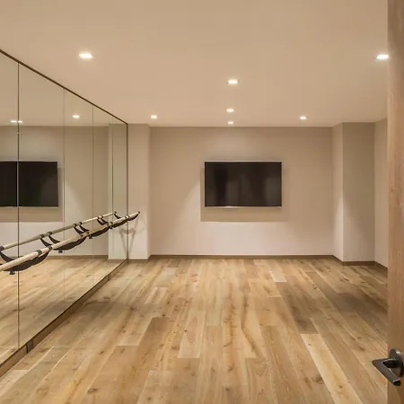 Hells Kitchen 1br W Gym Doorman Lounge Nyc-249 New York