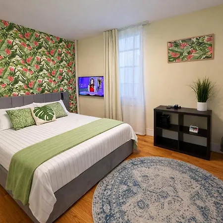 Apartment Tropical Style In Geusthouse