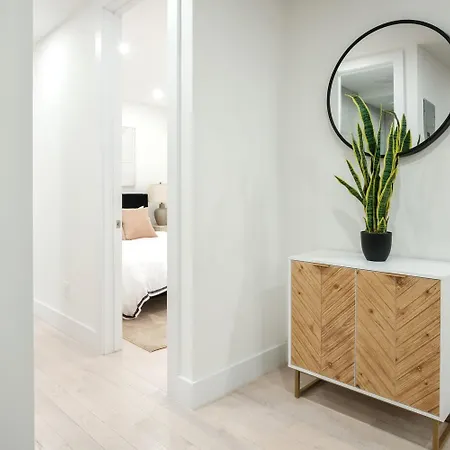 Apartment East Village Three Bedroom Condo-hotel *