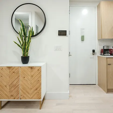 Apartment East Village Three Bedroom Condo-hotel