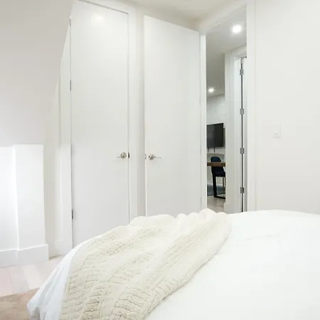 Apartment East Village Three Bedroom Condo-hotel