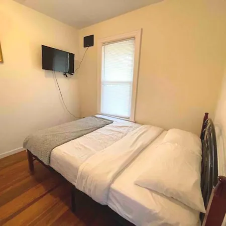 Entire Beautiful 2br Private R Apartment *