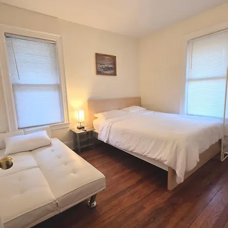 Entire Beautiful 2br Private R