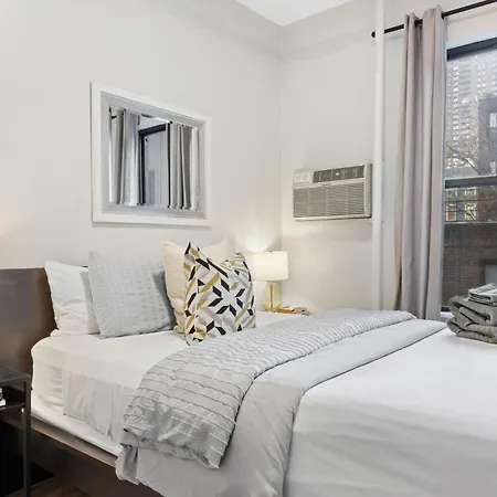 Apartment Lovely 2bed And 2bath With Unbeatable Location New York