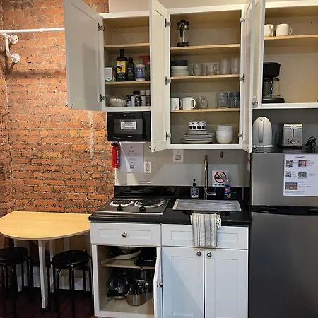 Nest 1 Bedroom With Kitchenette 4*