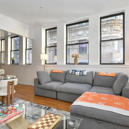 Apartment Luxury 3 Bedroom Retreat In Downtown Manhattan
