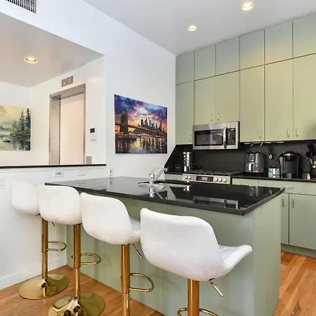 Luxury 3 Bedroom Retreat In Downtown Manhattan Apartment New York