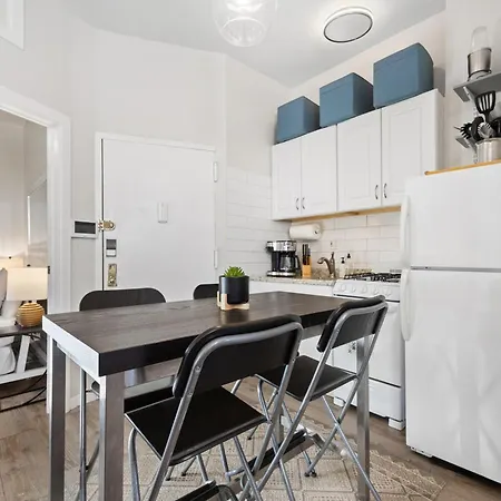 Apartment Lovely 2bed And 2bath With Unbeatable Location New York