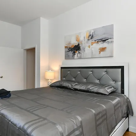 Apartment Luxury 3 Bedroom Retreat In Downtown Manhattan New York