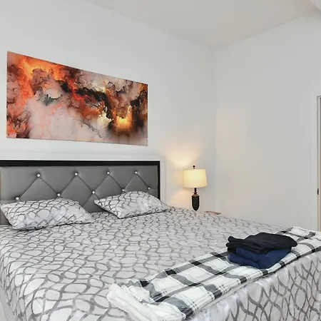 Luxury 3 Bedroom Retreat In Downtown Manhattan * New York