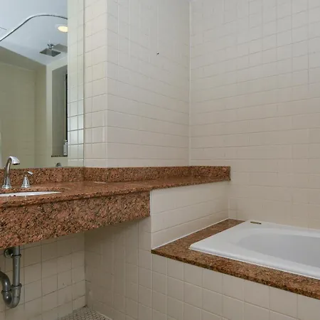 Apartment Luxury 3 Bedroom Retreat In Downtown Manhattan *