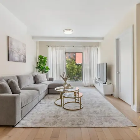 Chic 3br 2ba West Village With Private Oasis *