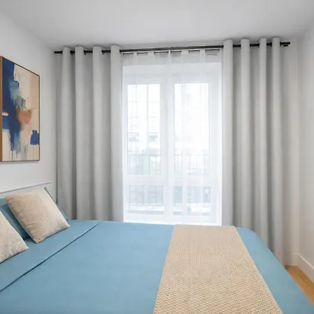 Comfortable 2bd Unit In Manhattan *